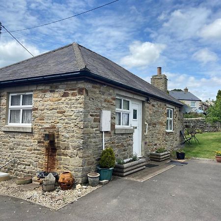 Cosy 1-Bedroom Cottage With Indoor Open Fireplace Westgate Exterior foto
